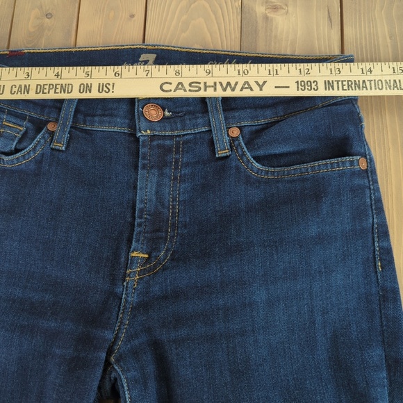 7 for all Mankind Cropped Gwenevere Jeans - Picture 8 of 14